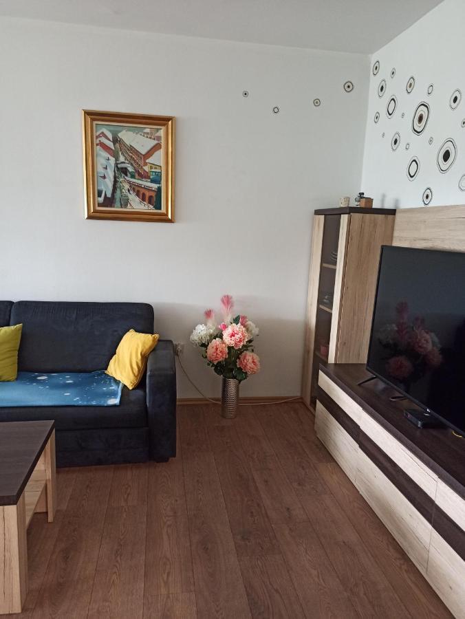 Apartman Lana ,Froudeova Ulica 3 Nasuprot Zg Velesajma Lägenhet Zagreb Exteriör bild